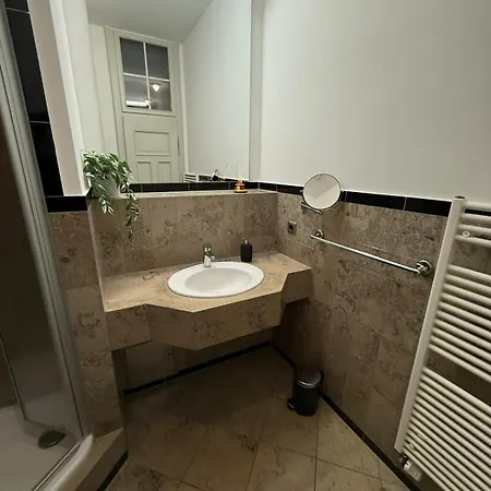 Waldstr 1 Apartment *